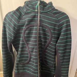 Lululemon Sweater (Women’s)